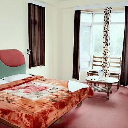 Hotel Rajdoot Simlá Kültér fotó