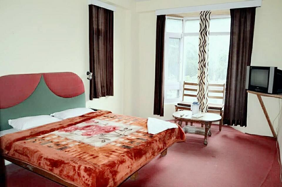 Hotel Rajdoot Simlá Kültér fotó